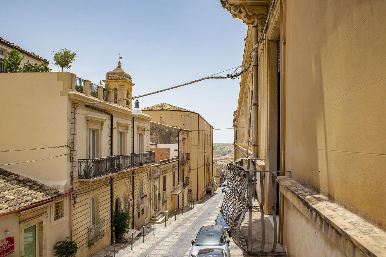 Cavour Apartments By Wonderful Italy Noto Kültér fotó